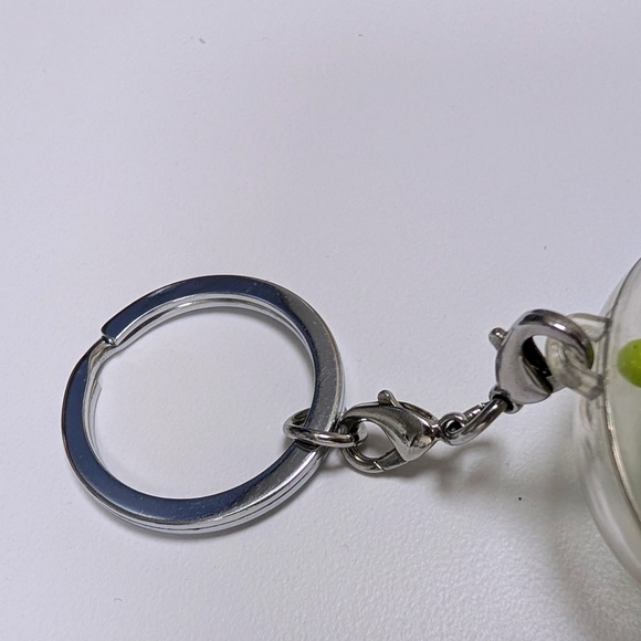 Pop! Keychain Alien Remix in Buzz Lightyear - Picture 3 of 5